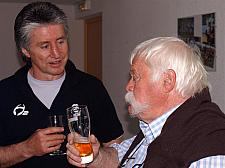 nimeschatorange109.JPG nimeschatorange109.JPG